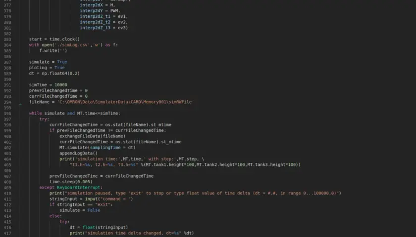 Kod Pythona symulujący pracę modelu MultiTankModel, zapisujący dane do pliku CSV i obsługujący interakcję użytkownika.